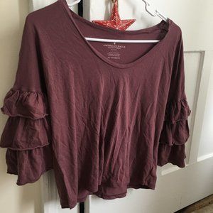 american eagle top with ruffled sleeves